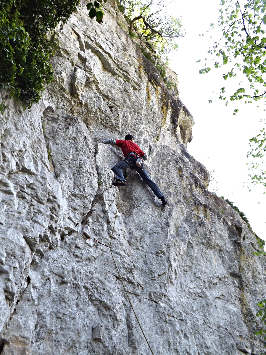 ARRAMPICATA IN NATURA - Giornate in falesia per bambini e ragazzi