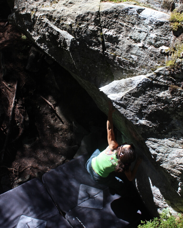 Come scegliere il crash pad per il boulder