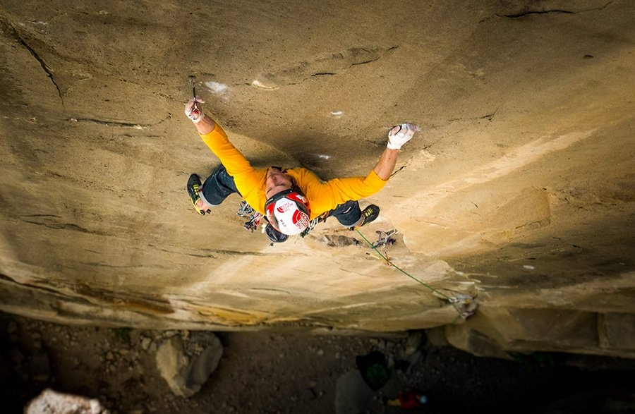 Intervista: James Pearson e Caroline Ciavaldini sugli imbraghi da arrampicata Wild Country