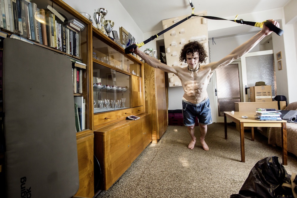 Allenarsi per l'arrampicata in casa: Oliunìd is training