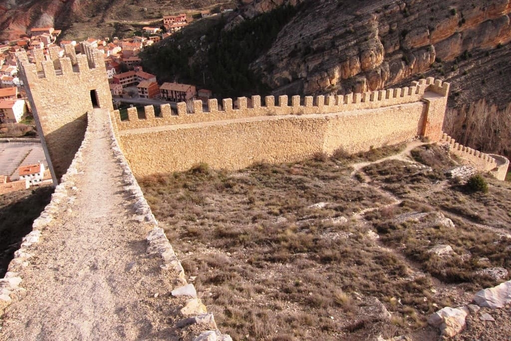 Fare boulder ad Albarracin - Oliunìd is bloc