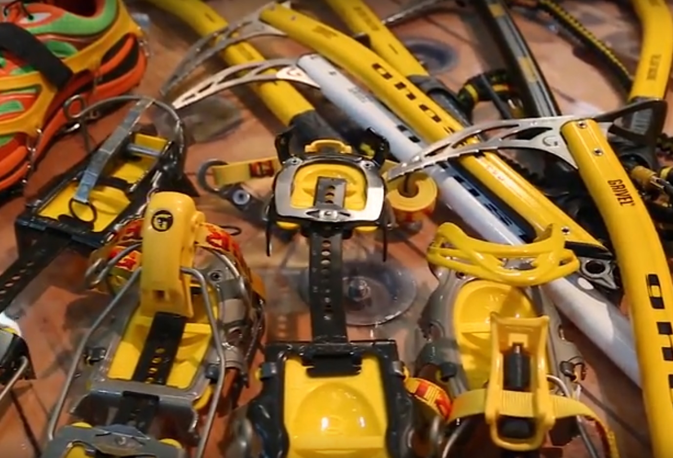 Oliunìd @ ISPO 2018 - Ep. 3: Grivel Cascade Plus, Dry Plus, Snake, Trail Three