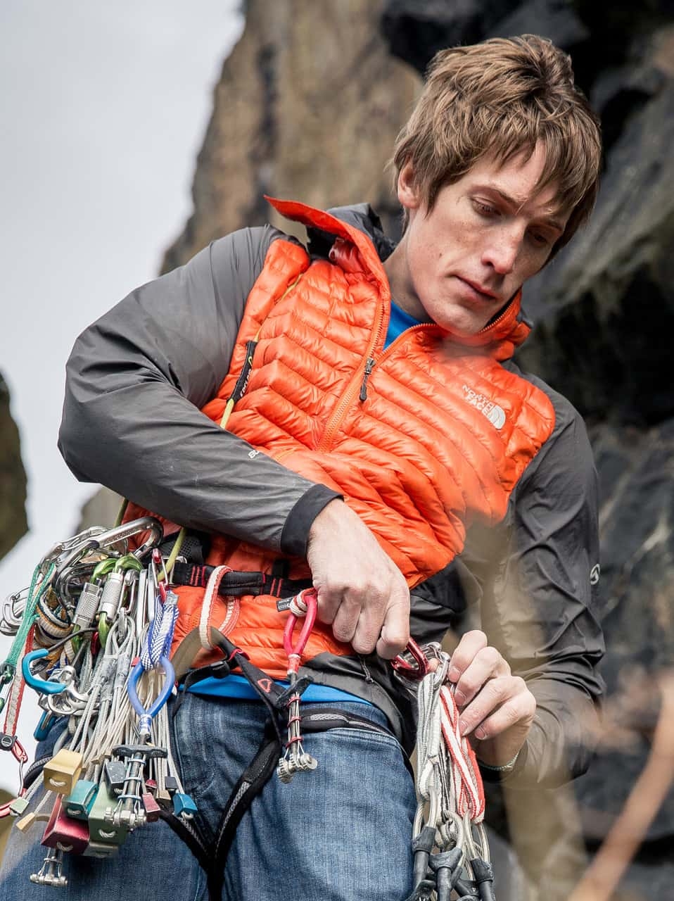 Intervista: Il casco da arrampicata Focus della Wild Country con James Pearson