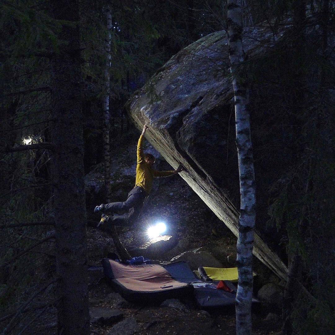 BREAKING NEWS: Nalle Hukkataival libera il primo V17 al mondo