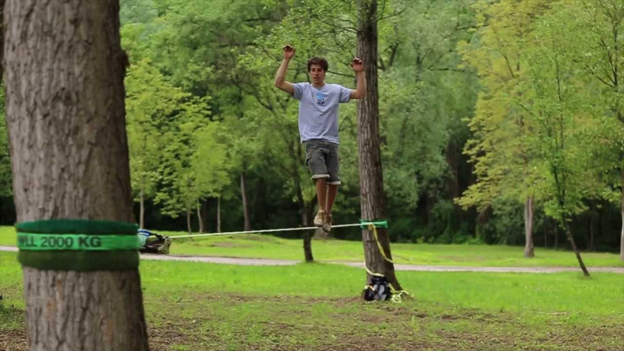 Alessio Gosso della Valanga Family prova la Mythop Wave line 30M