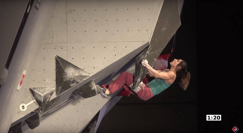 Alex Puccio è campionessa di boulder USA - Novelle d’arrampicata