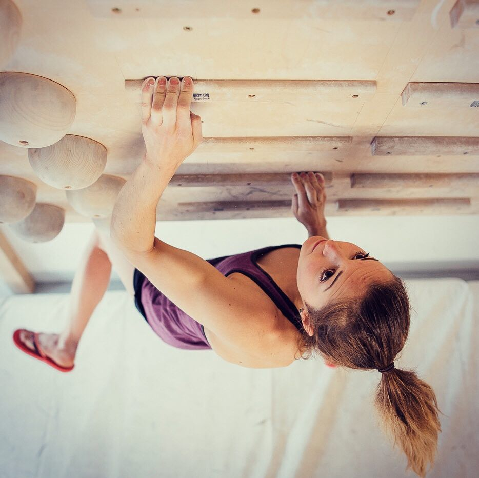 Come programmare un allenamento sulla forza per boulderisti