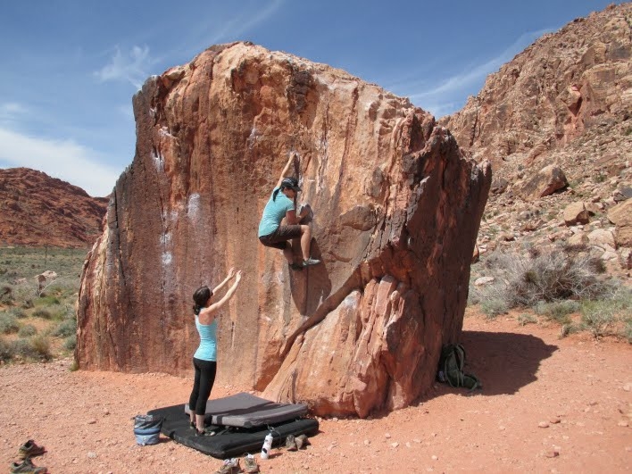 Come pararsi correttamente facendo boulder - Te lo dice Oliunìd